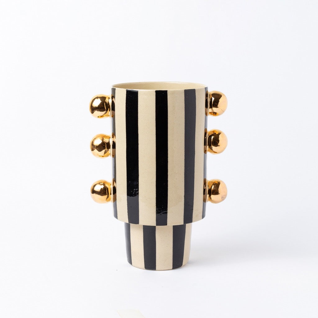 vaso giu listrado com preto ouro
