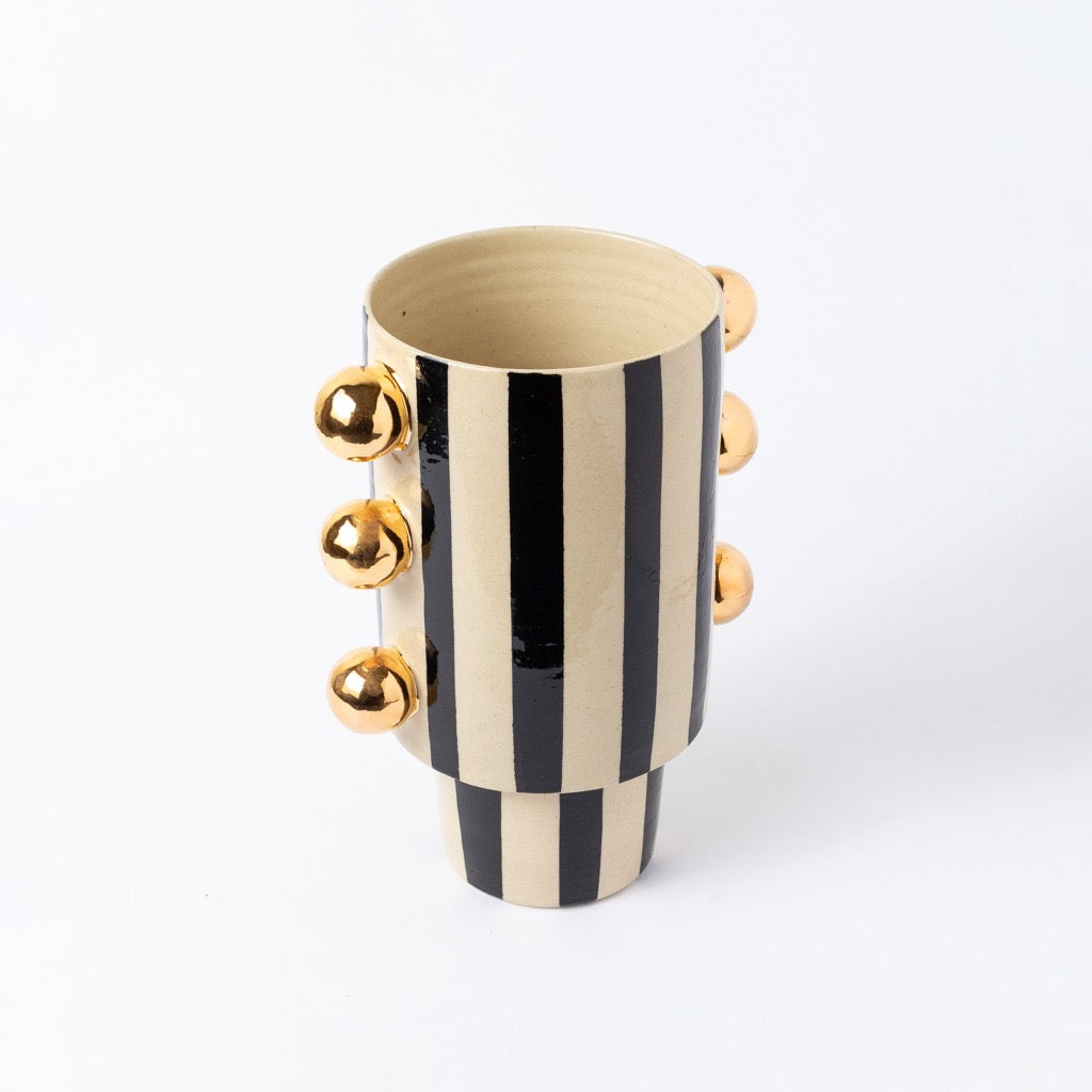 vaso giu listrado com preto ouro