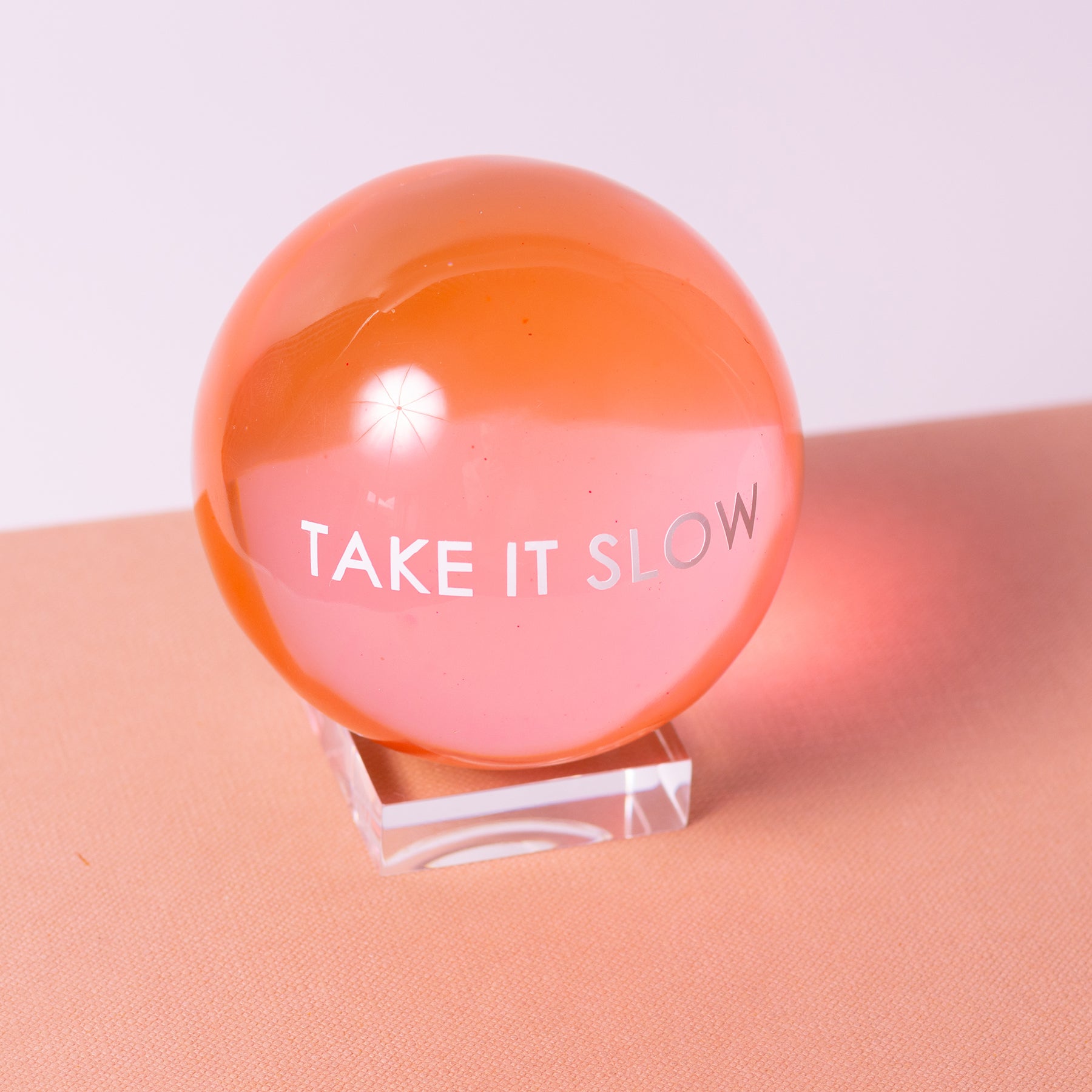 escultura secret orb rosa p