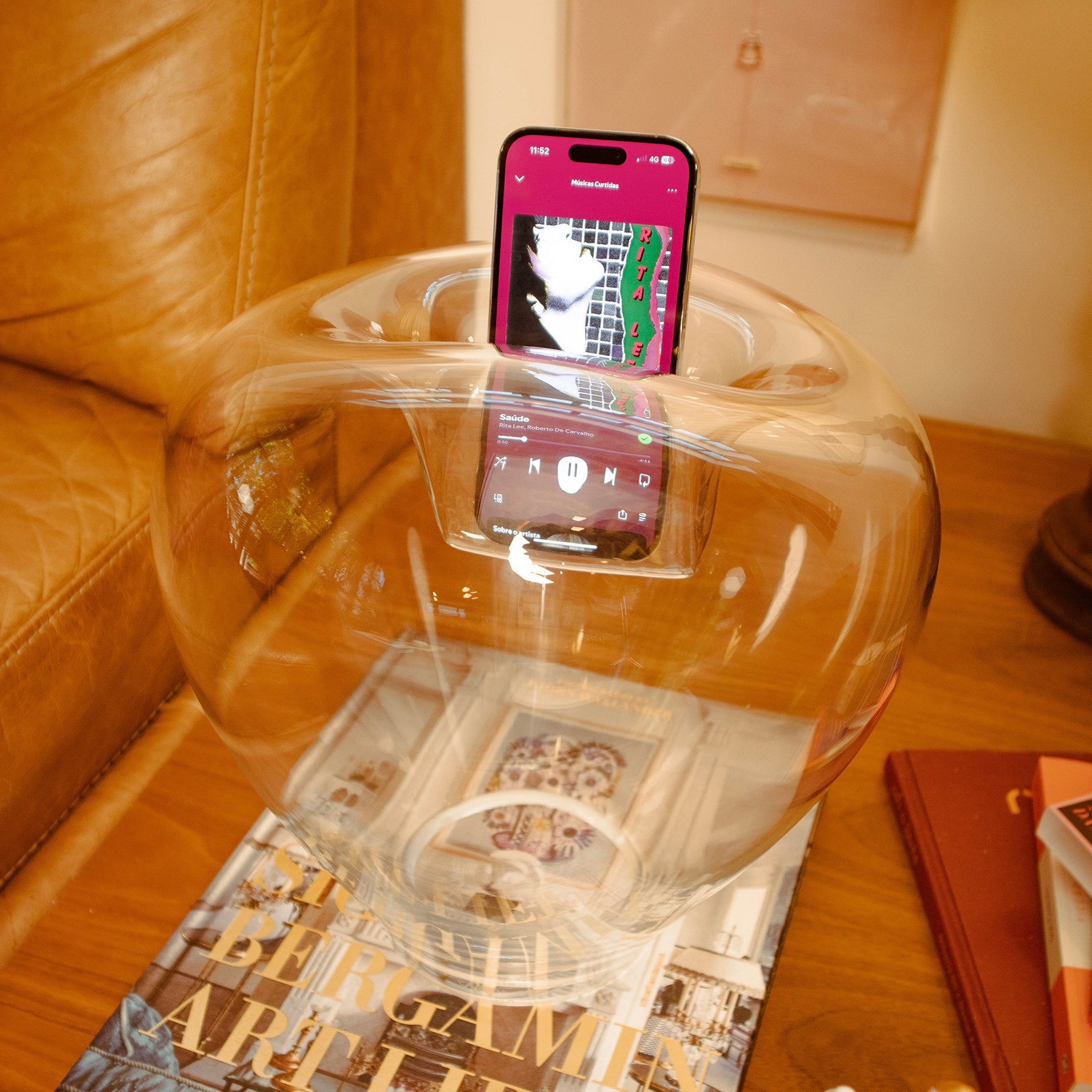 amplificador de som incolor