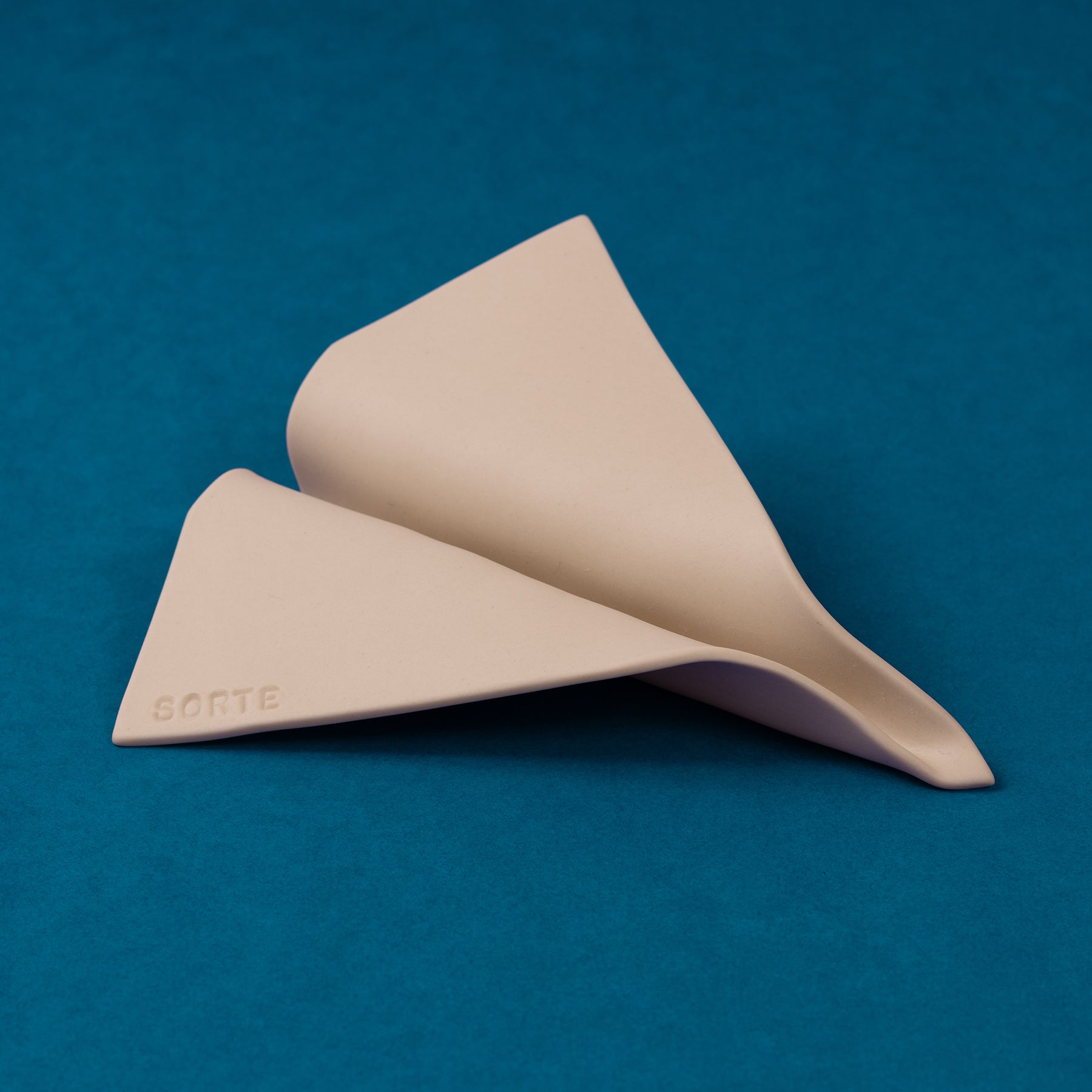 avião em porcelana - sorte