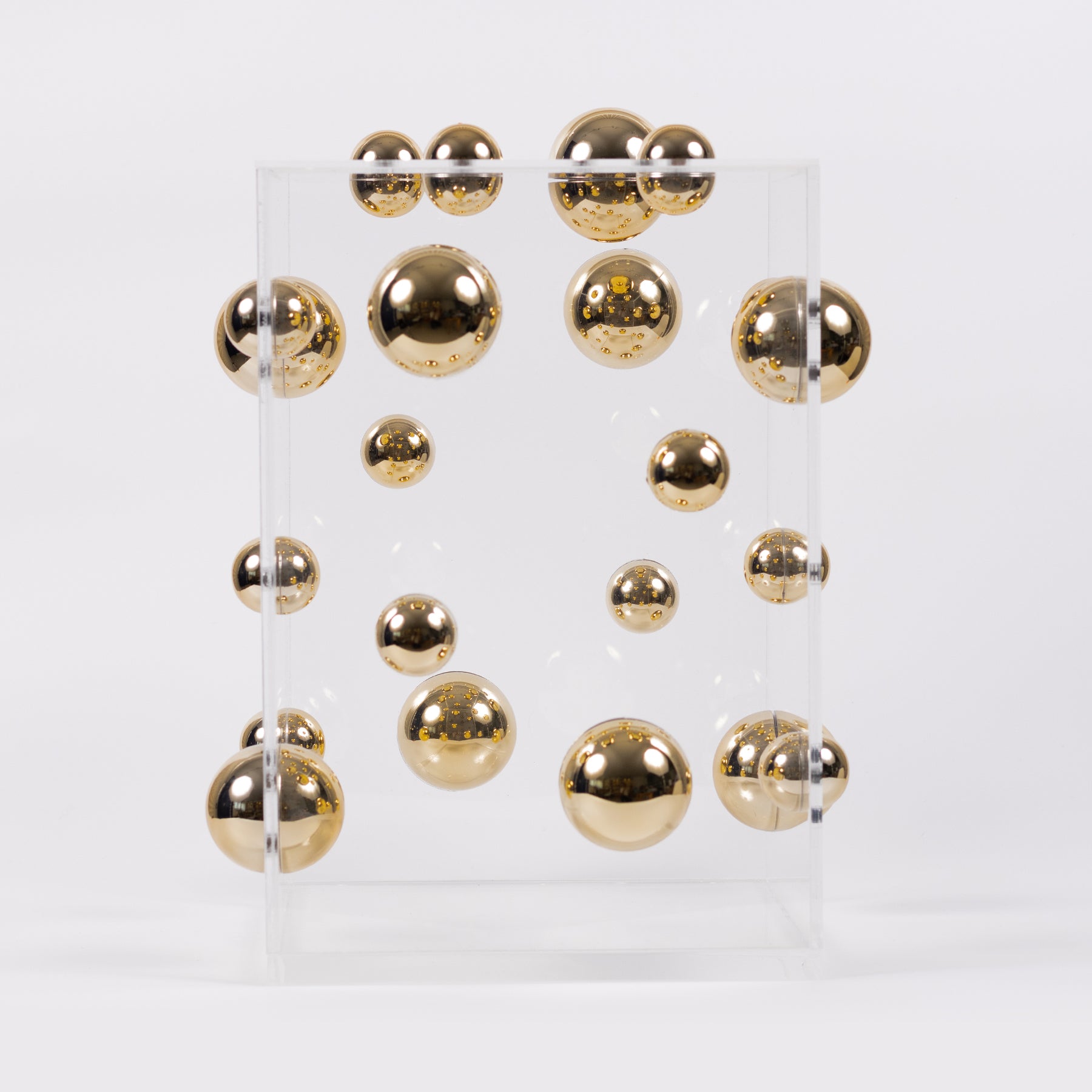 escultura match gold