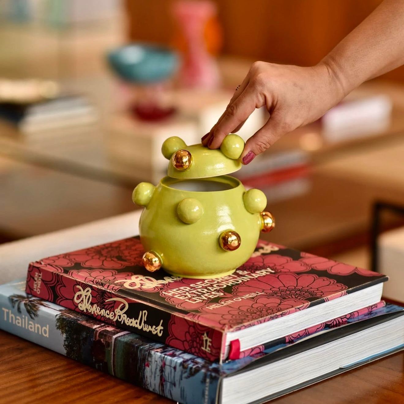 caixinha bruxelas ouro alternado verde oliva